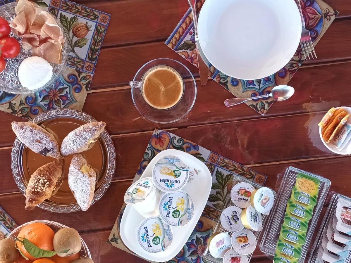 バレストラーテ Orlando Bayview Bed & Breakfast エクステリア 写真