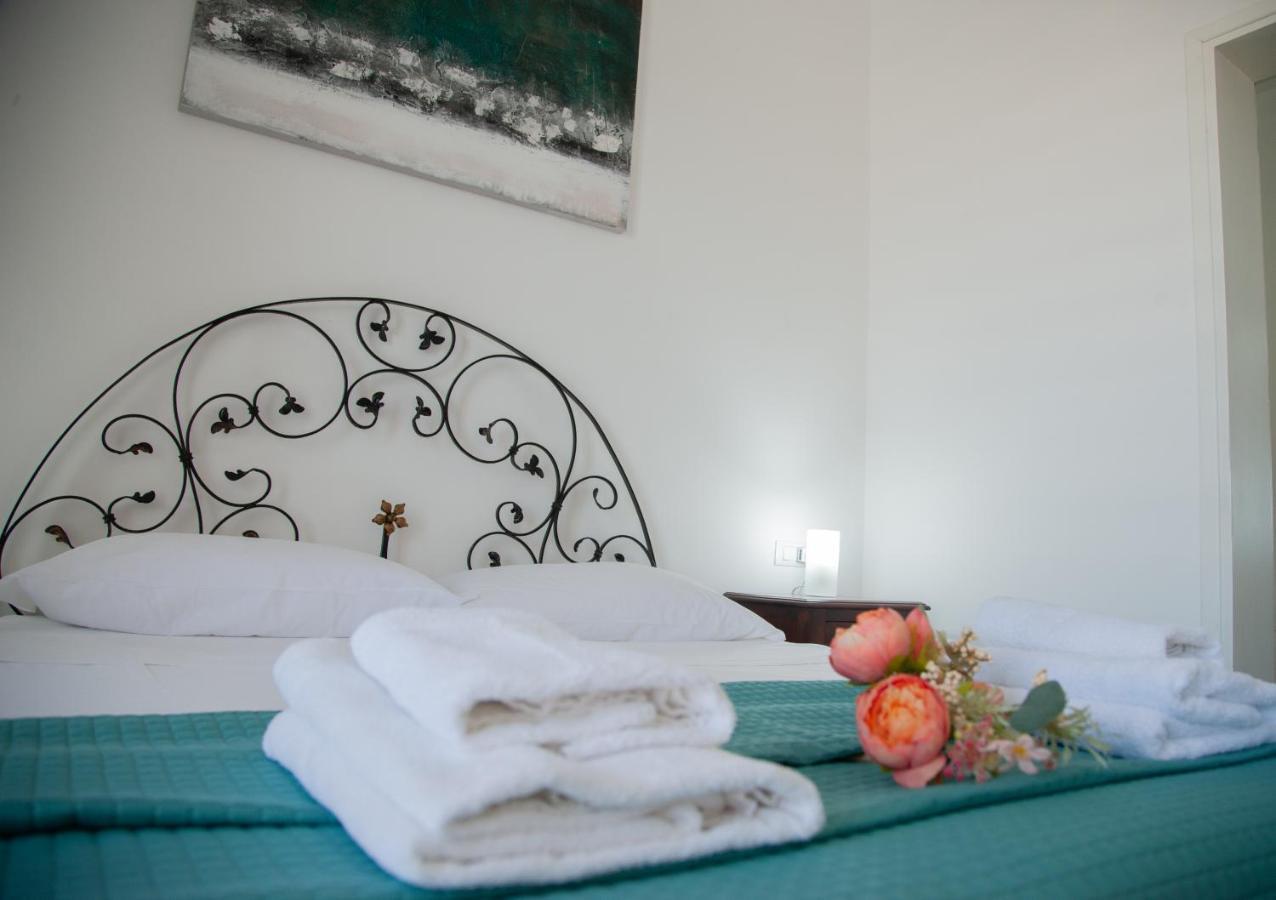 バレストラーテ Orlando Bayview Bed & Breakfast エクステリア 写真