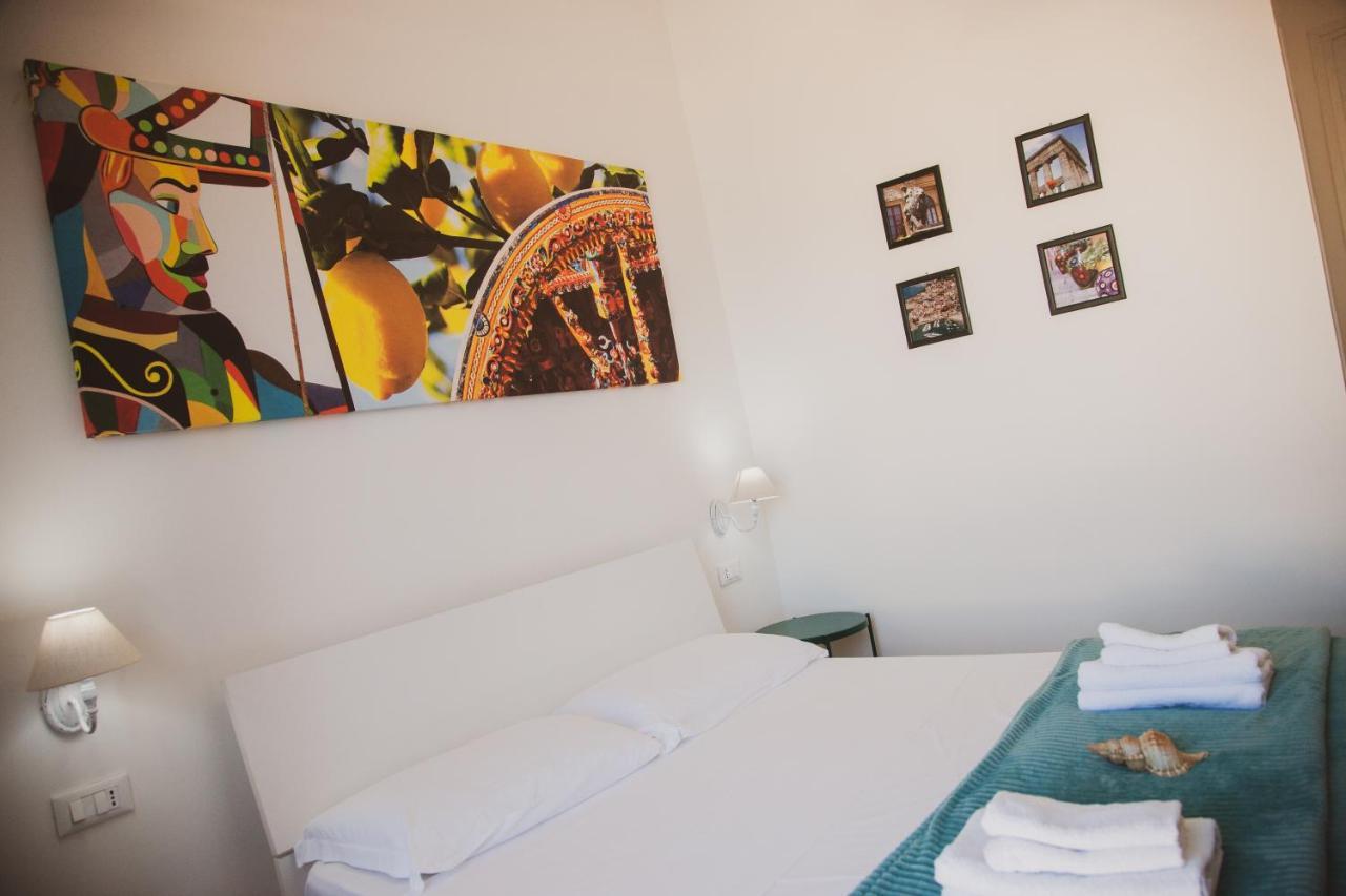 バレストラーテ Orlando Bayview Bed & Breakfast エクステリア 写真