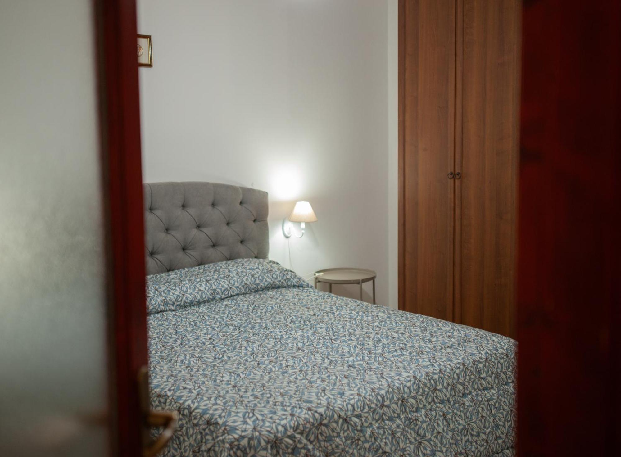 バレストラーテ Orlando Bayview Bed & Breakfast エクステリア 写真